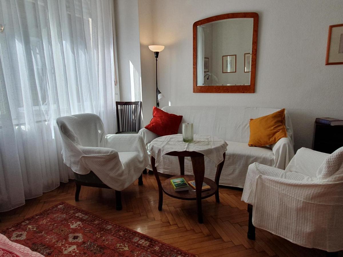 Memory Lane Apartment Budapest Luaran gambar