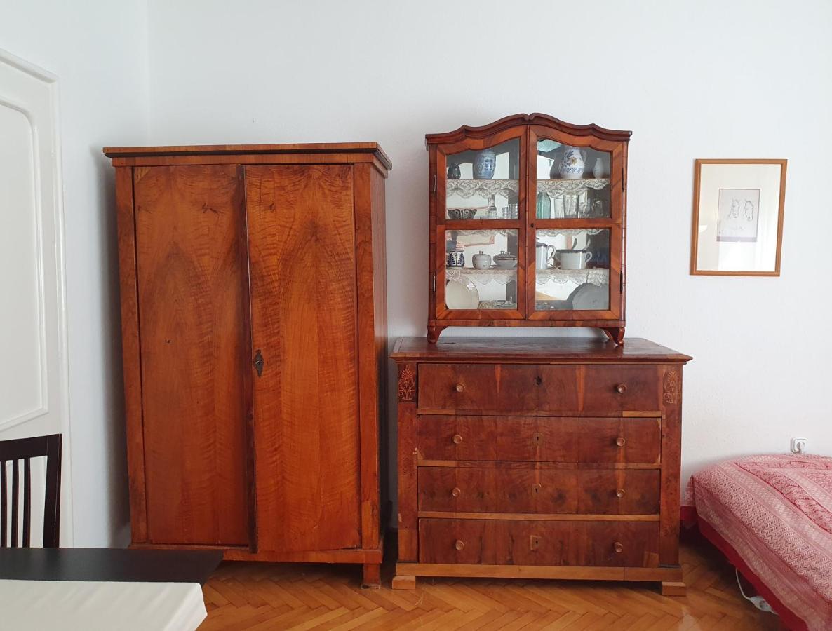 Memory Lane Apartment Budapest Luaran gambar