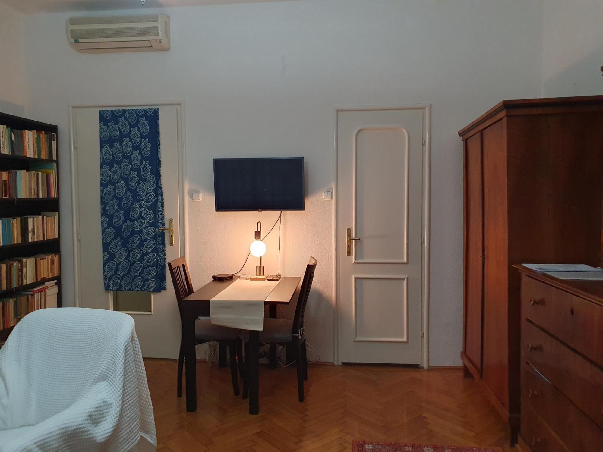 Memory Lane Apartment Budapest Luaran gambar